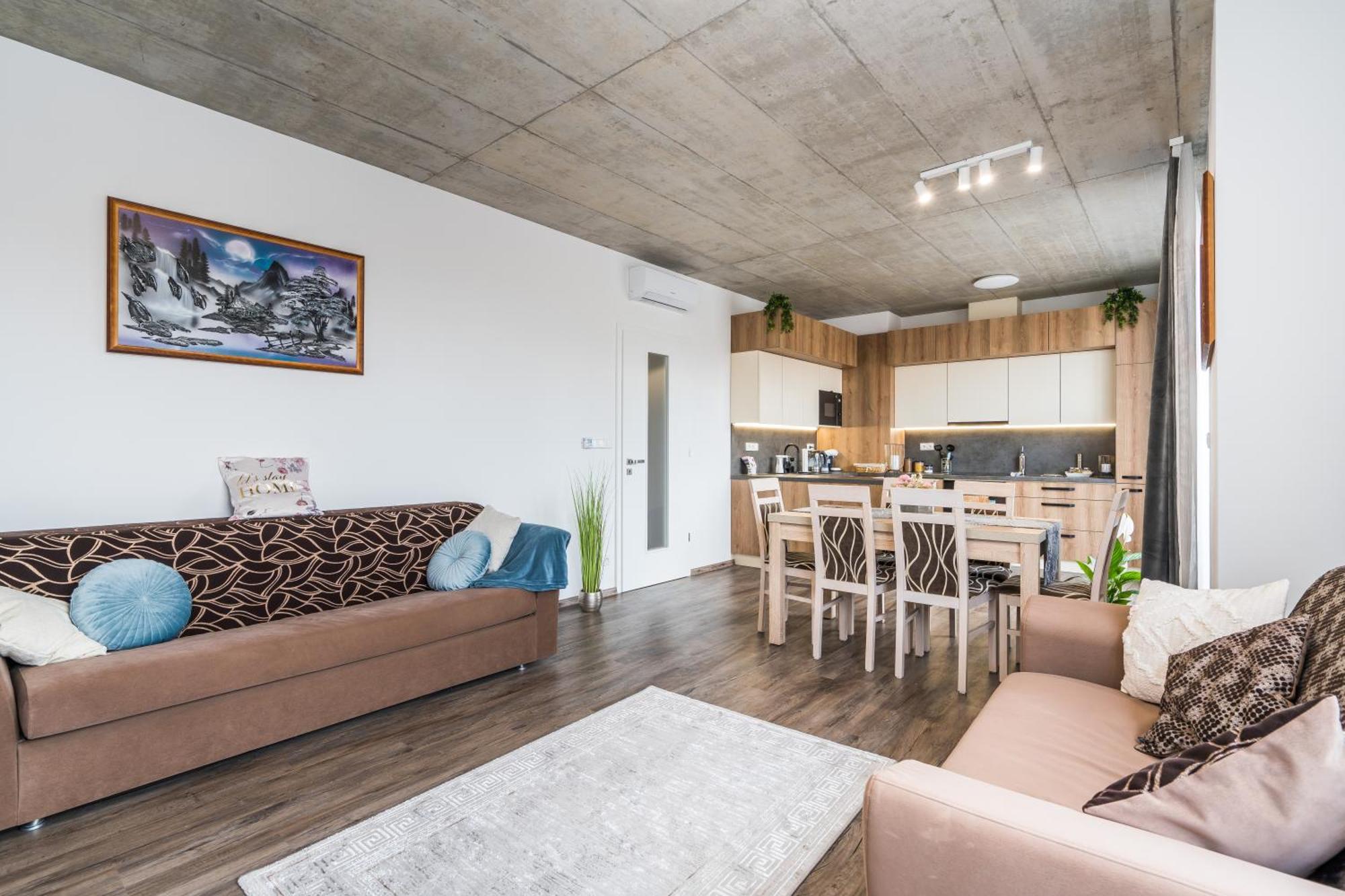Perla Hradce 401 Hradec Kralove Exterior foto