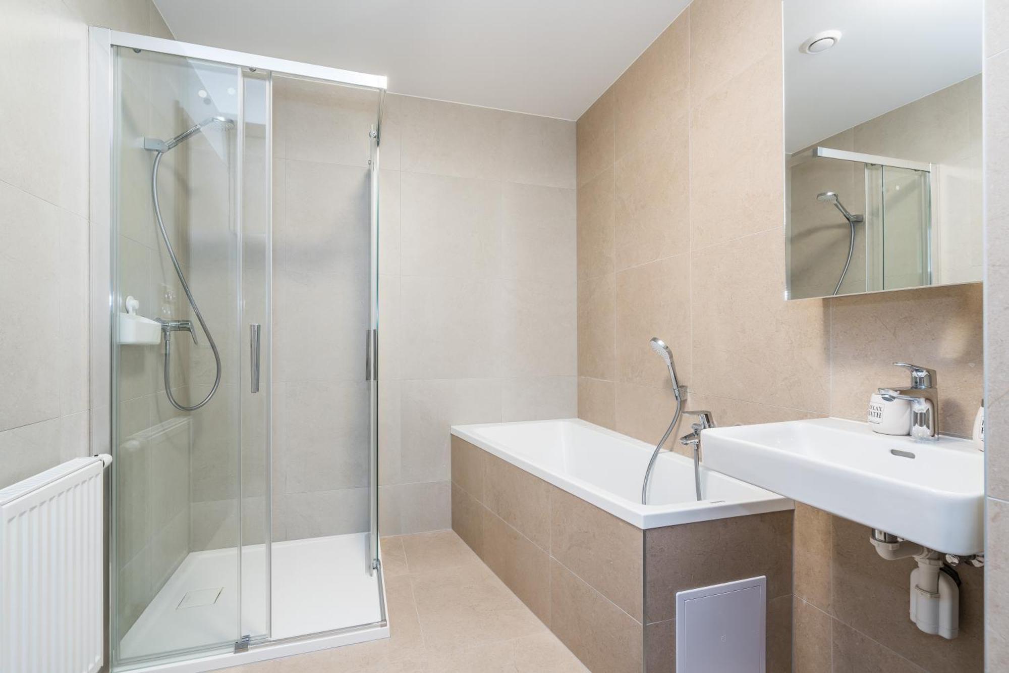 Perla Hradce 401 Hradec Kralove Exterior foto