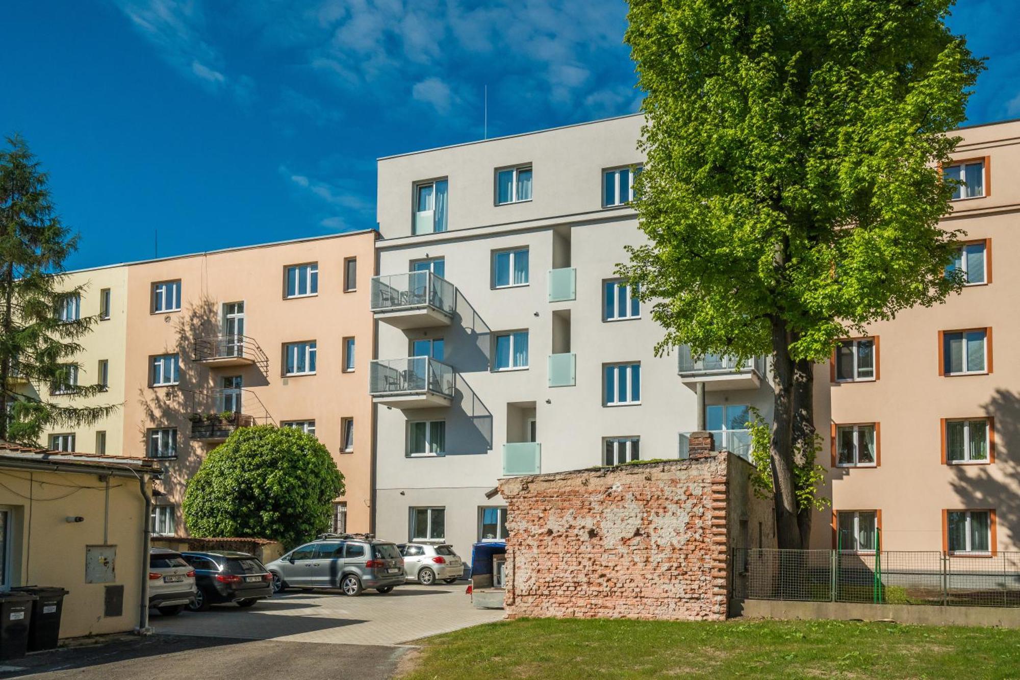 Perla Hradce 401 Hradec Kralove Exterior foto